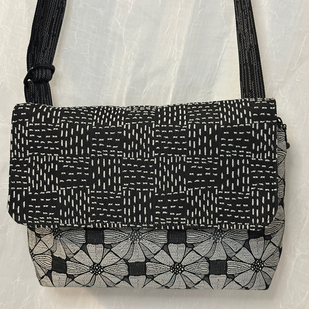 Maruca Sparrow Handbag - Crossbody/Shoulder Black Gray White